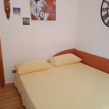 Holiday House Ginevra Formia Exterior foto