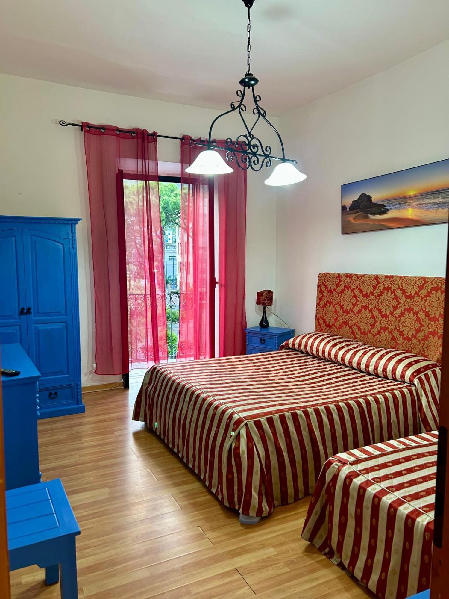 Holiday House Ginevra Formia Exterior foto