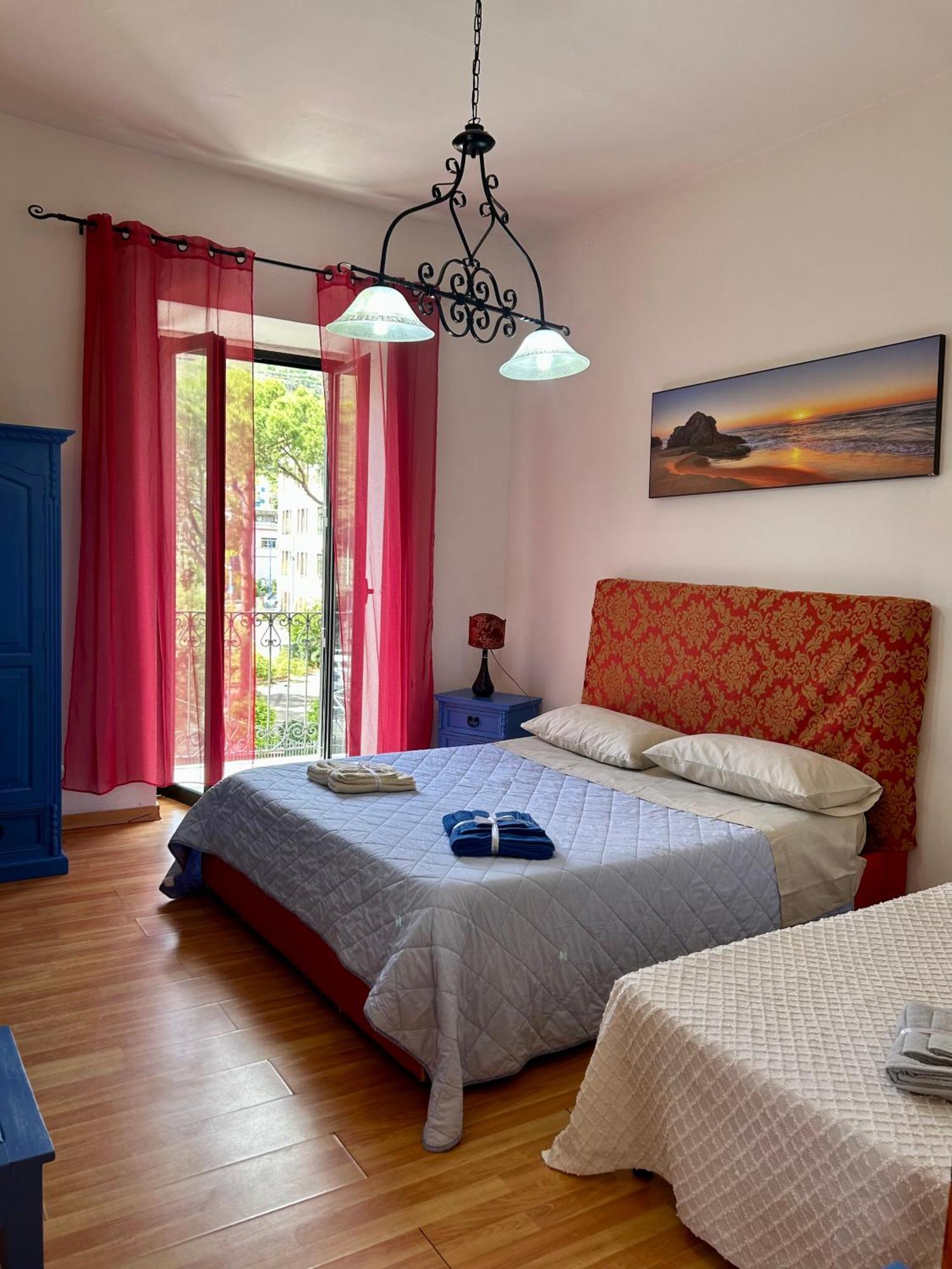 Holiday House Ginevra Formia Exterior foto